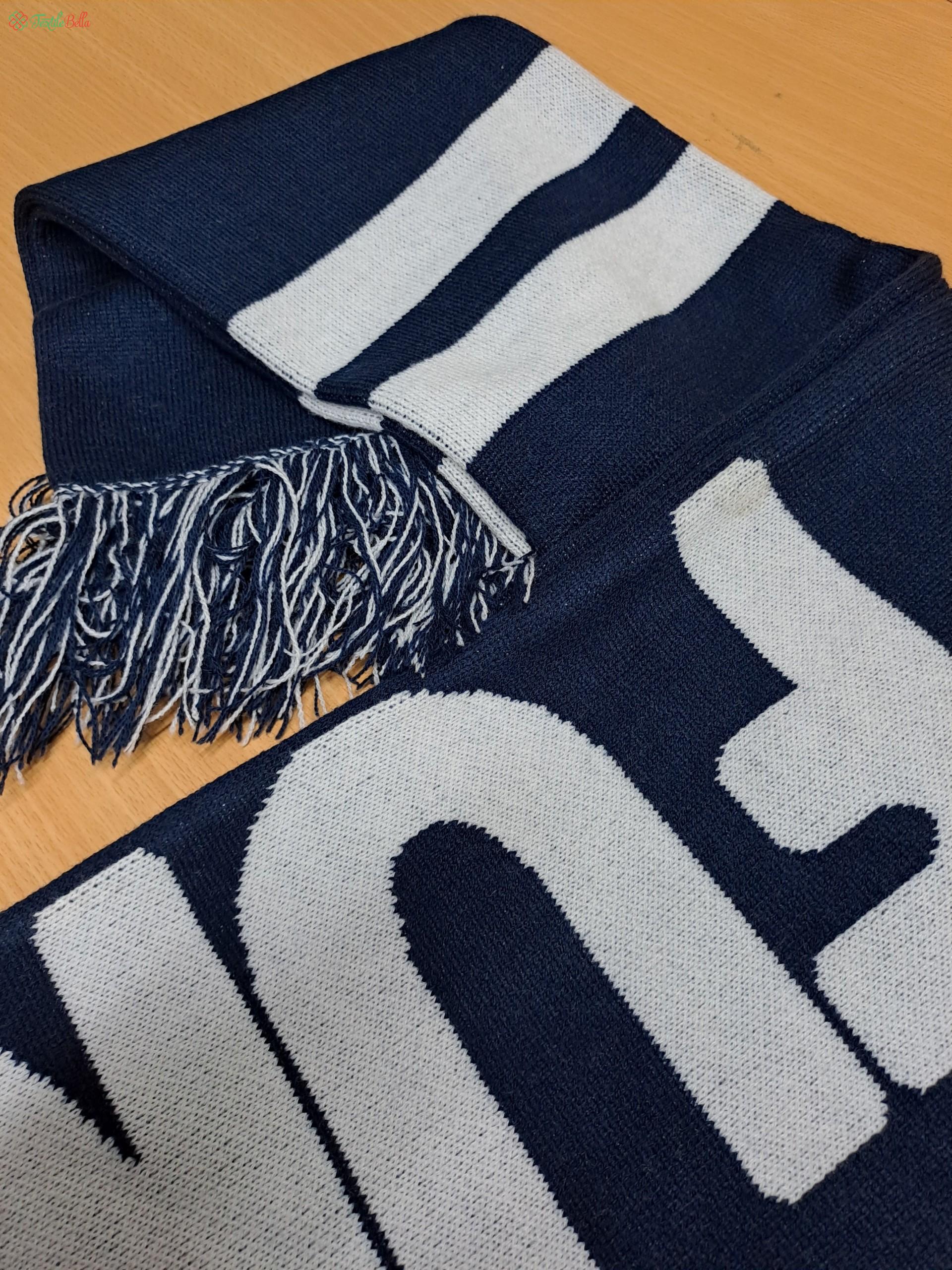 Fashionable Winter Furry Scarf Navy and White 1