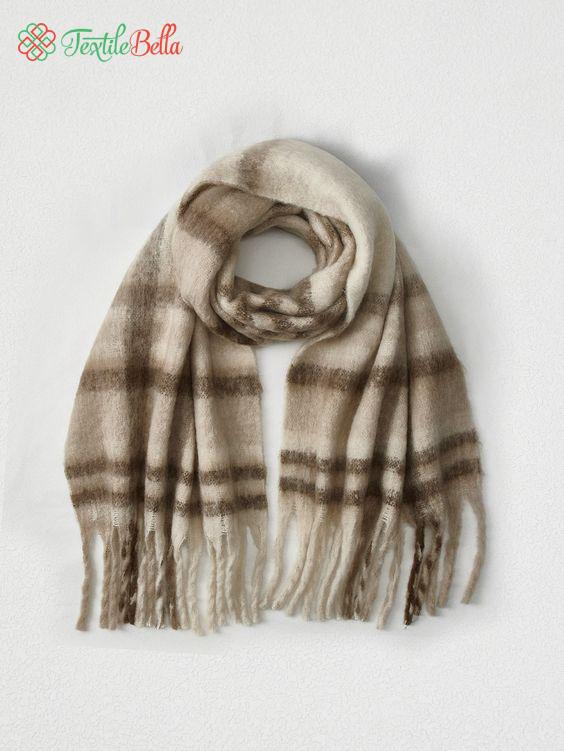 Plaid Pattern Fringe Scarf